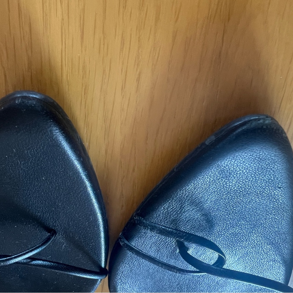 REIKE NEN - Odd Pair Sandals in Black - Picture 7 of 9